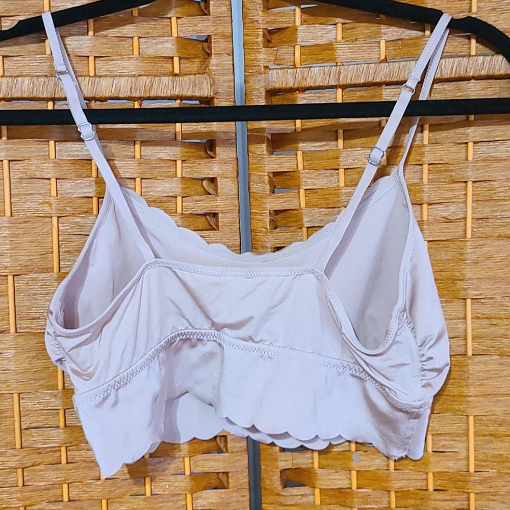 Bralette - Picture 2 of 4